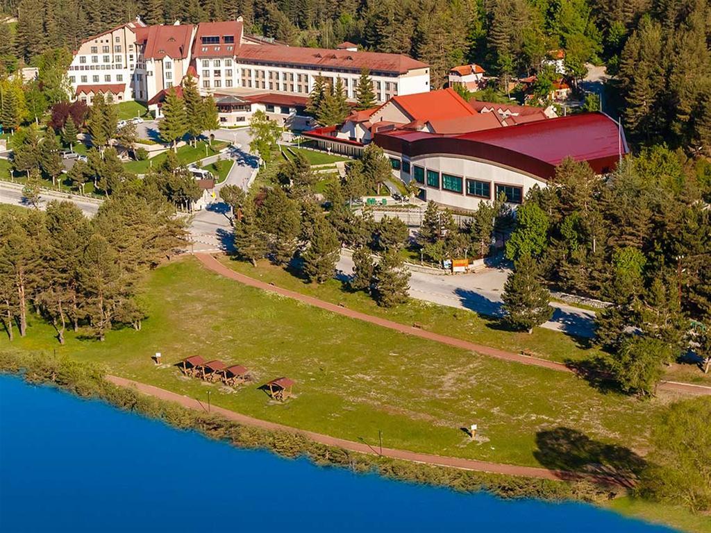 Abant Palace Hotel Екстериор снимка