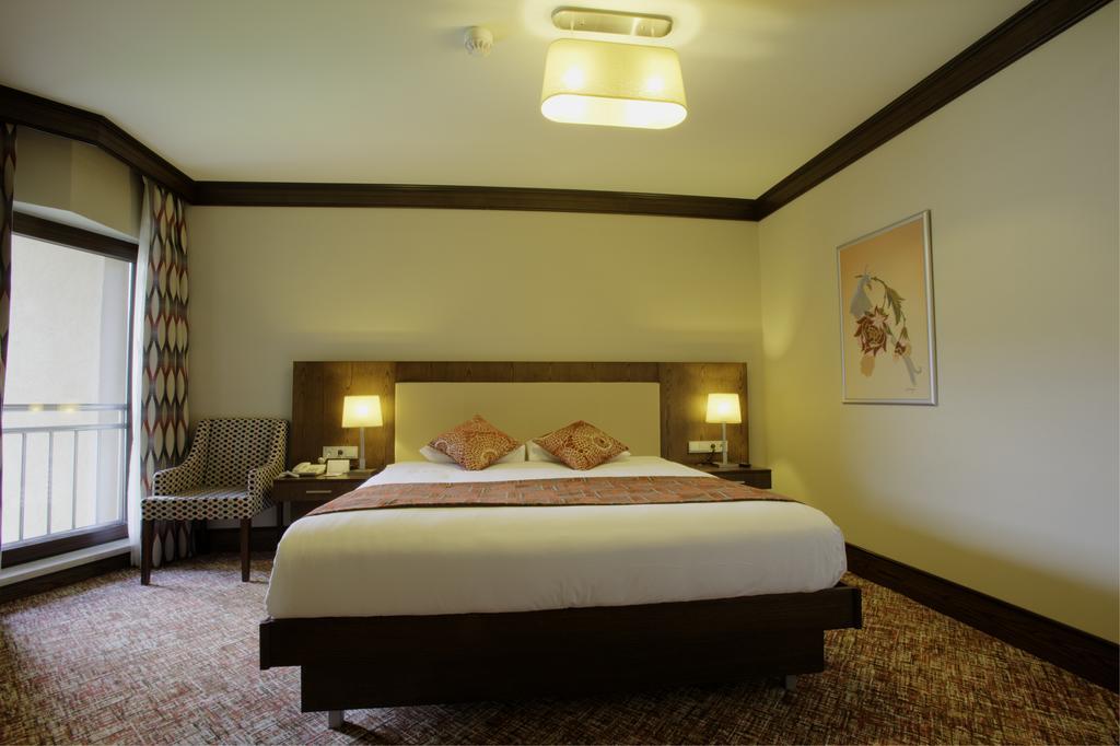 Abant Palace Hotel Екстериор снимка