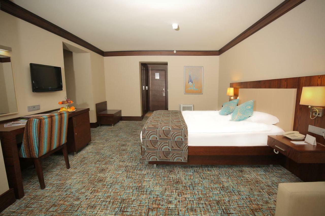 Abant Palace Hotel Екстериор снимка